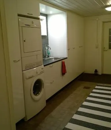 Charming House Next To The Centre בית נופש *